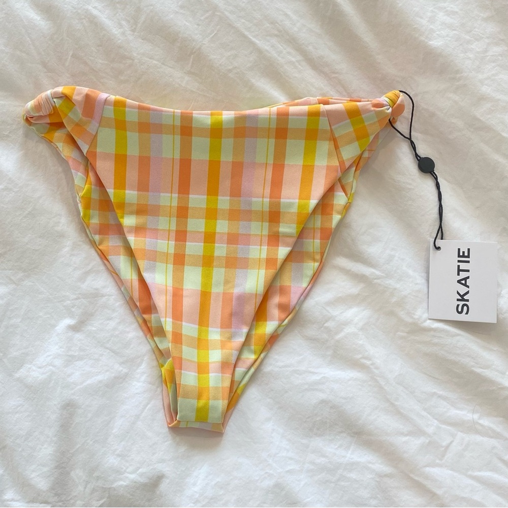 NWT Skatie Salty Bottom Suva Small